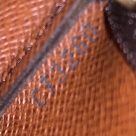 Louis Vuitton Key Cles - Picture 2 of 15